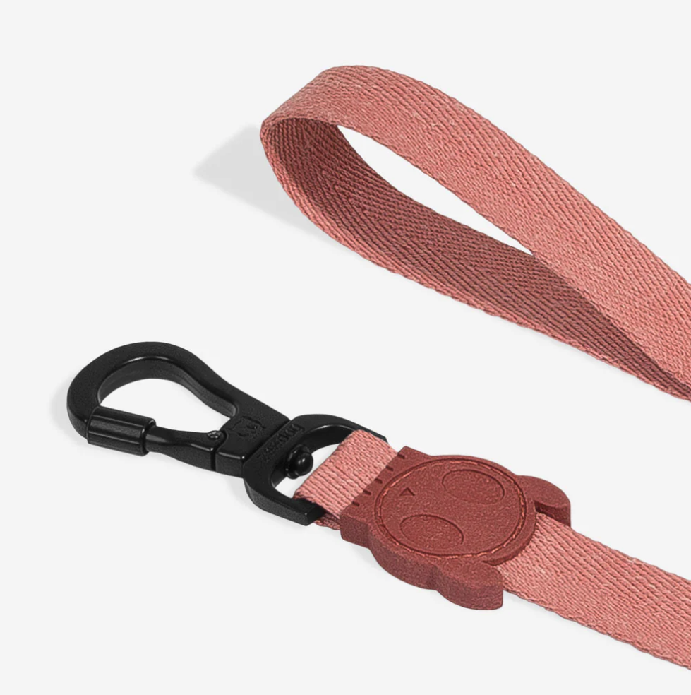 Naturals Canyon | Leash